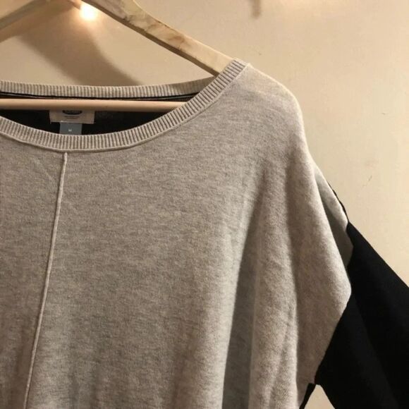 Old Navy | Colorblock Sweater - Picture 3 of 4